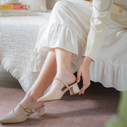 半拖扣子拖 Buckle Slip On Mules