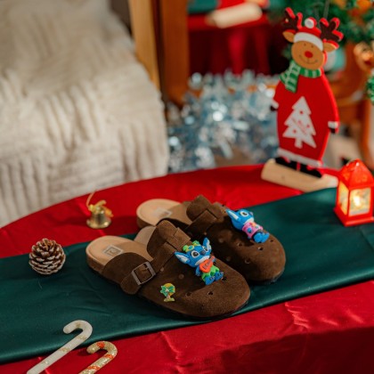Stitch Suede Charm Sandals 史迪奇磨砂拖