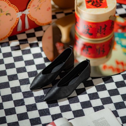 Refined Monochrome Block Heels 单色上班款 