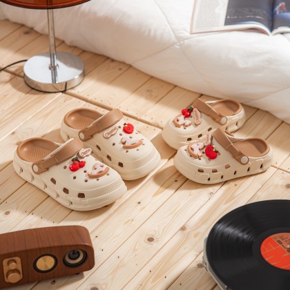 Rocker Horse Holey Sandals 木马洞洞款