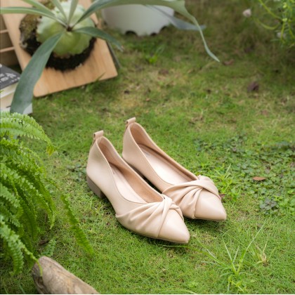 Replicate Pointed Block Heels 折叠款