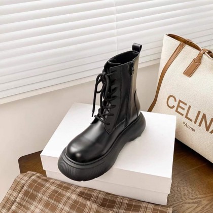 Trendy Traverse Boots 潮靴款 (Pre-Order) Trendy Traverse Boots 潮靴款 (Pre-Order)